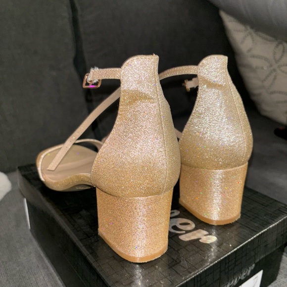 Champagne glitter 2” block heels women’s size 7 - Picture 2 of 7